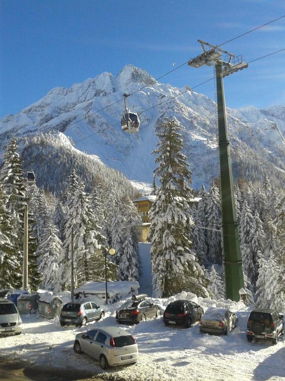 Hotel La Roccia Passo del Tonale Exterior photo